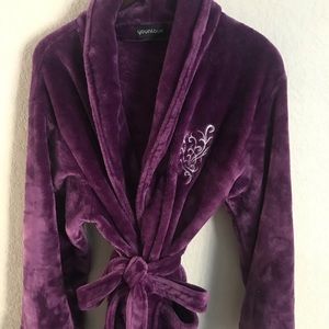 Younique Plush Bath Robe